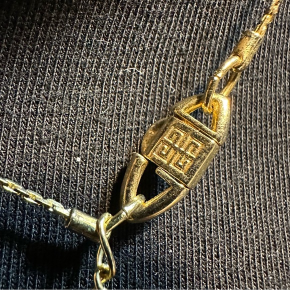Givenchy Vintage Crystal and Gold Tone Necklace- 16-18” Adjustable & Fabulous - Picture 6 of 10